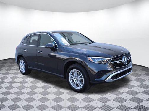 2025 Mercedes-Benz GLC 300 4MATIC