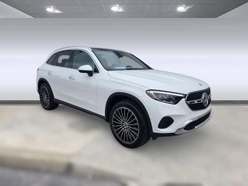 2026 Mercedes-Benz GLC 300 4MATIC