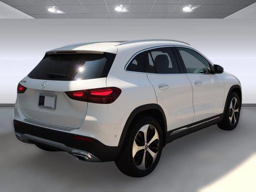 2025 Mercedes-Benz GLA 250 4MATIC