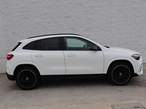 2025 Mercedes-Benz GLA 250 Base