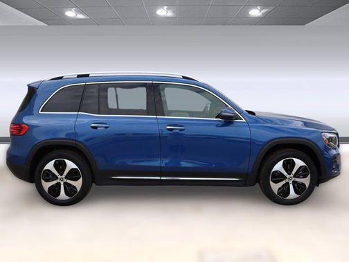2025 Mercedes-Benz GLB 250 Base