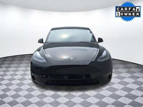 2024 Tesla Model Y Performance Dual Motor All-Wheel Drive