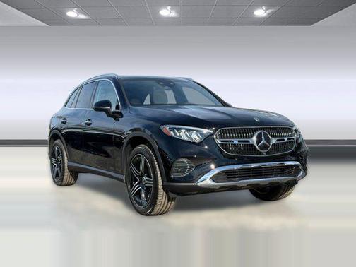 2026 Mercedes-Benz GLC 300 4MATIC