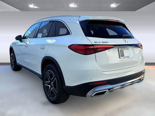 2026 Mercedes-Benz GLC 300 4MATIC
