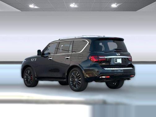 2022 INFINITI QX80 SENSORY AWD