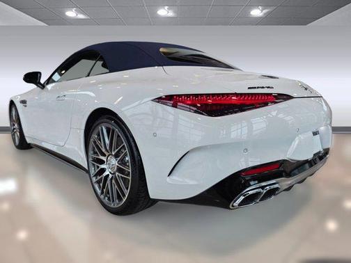 2026 Mercedes-Benz AMG SL 55 Base