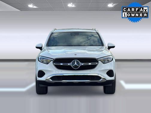 White 2025 Mercedes-Benz GLC 300 Base