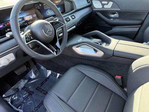 Selenite Grey Metallic 2026 Mercedes-Benz GLS 450 4MATIC