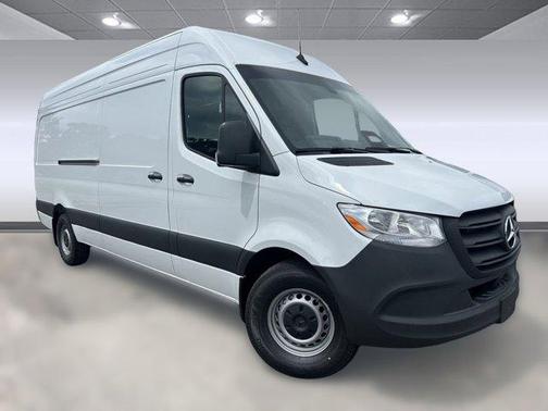 2025 Mercedes-Benz Sprinter 2500 High Roof