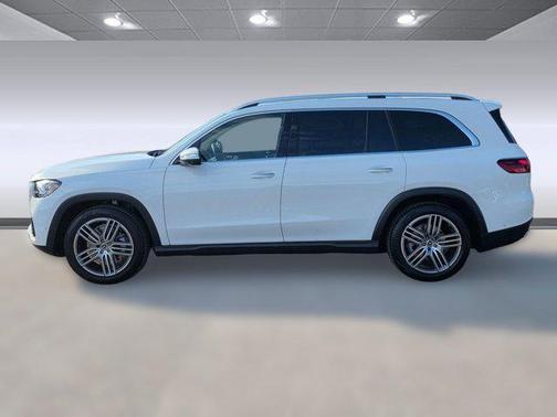 2026 Mercedes-Benz GLS 450 4MATIC