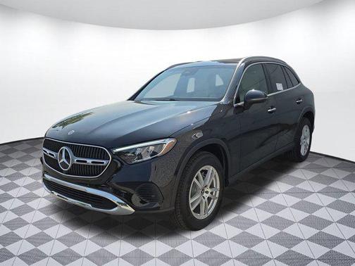 2025 Mercedes-Benz GLC 300 4MATIC