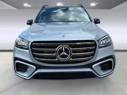 2026 Mercedes-Benz GLS 450 4MATIC