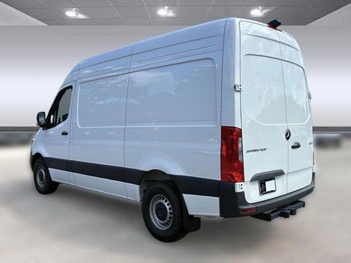 2025 Mercedes-Benz Sprinter 2500 High Roof