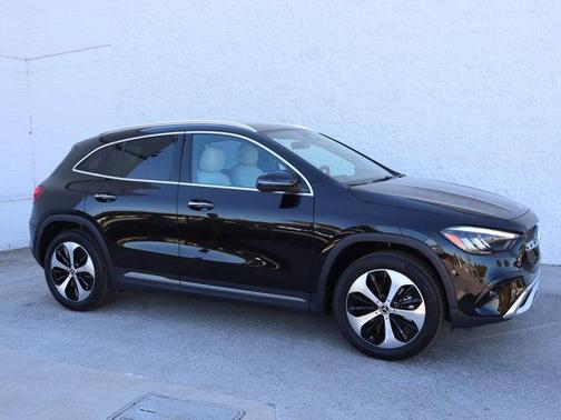 2025 Mercedes-Benz GLA 250 Base