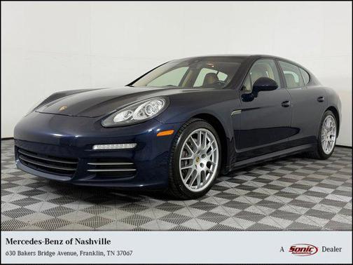 Blue 2016 Porsche Panamera 4 Edition