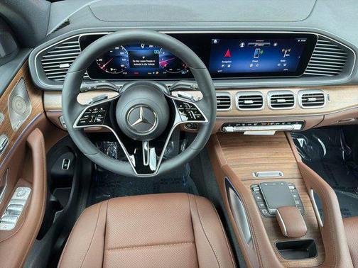 Black 2026 Mercedes-Benz GLE 450 4MATIC