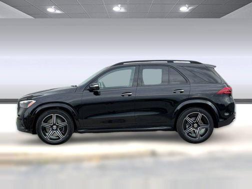 Black 2026 Mercedes-Benz GLE 450 4MATIC
