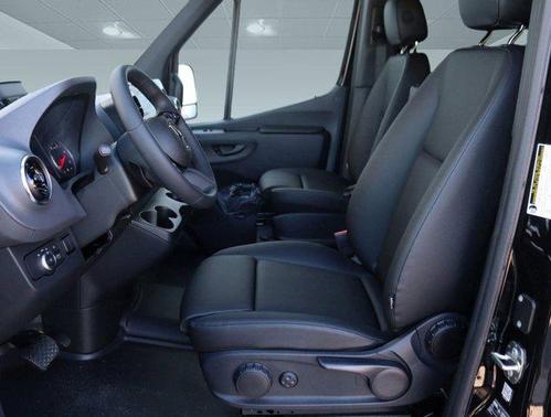 2025 Mercedes-Benz Sprinter 2500 High Roof