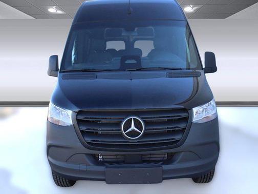 2025 Mercedes-Benz Sprinter 2500 High Roof