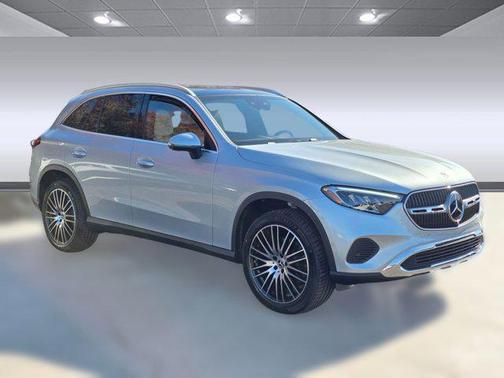 2026 Mercedes-Benz GLC 300 4MATIC