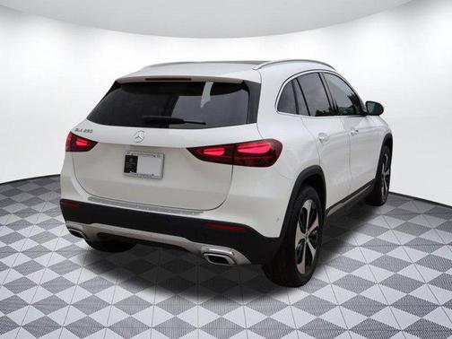 2025 Mercedes-Benz GLA 250 Base