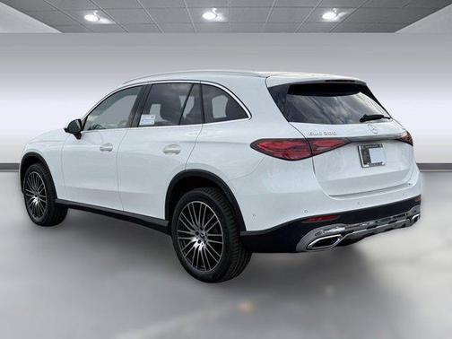 2026 Mercedes-Benz GLC 300 4MATIC