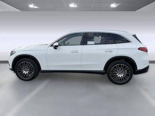 2026 Mercedes-Benz GLC 300 4MATIC