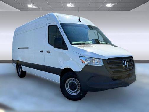 2025 Mercedes-Benz Sprinter 2500 High Roof