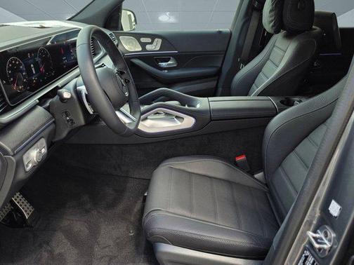 2026 Mercedes-Benz GLS 580 4MATIC