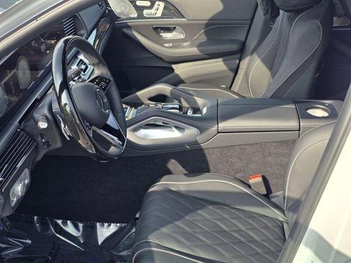 2026 Mercedes-Benz Maybach GLS 600 4MATIC