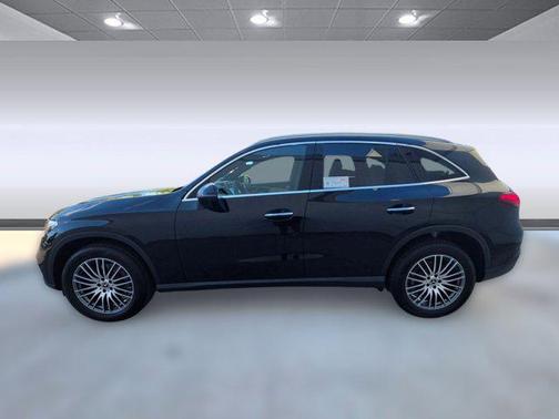 Black 2026 Mercedes-Benz GLC 300 4MATIC