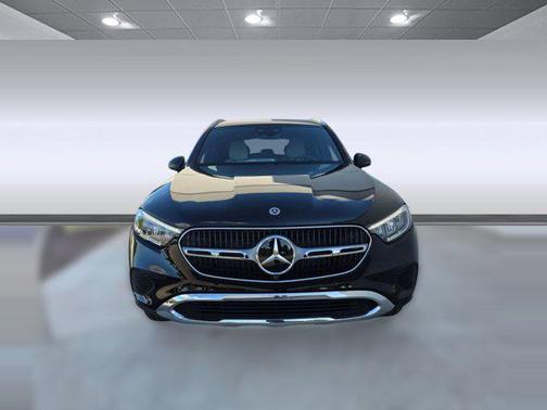 Black 2026 Mercedes-Benz GLC 300 4MATIC