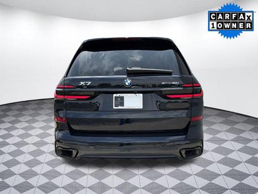 2025 BMW X7 xDrive40i