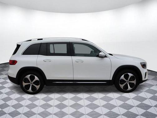 2025 Mercedes-Benz GLB 250 Base