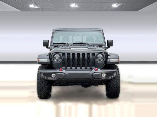 Black Clearcoat 2023 Jeep Gladiator Rubicon