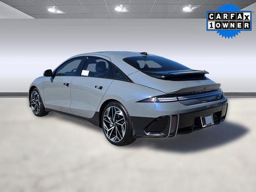 2023 Hyundai IONIQ 6 Limited