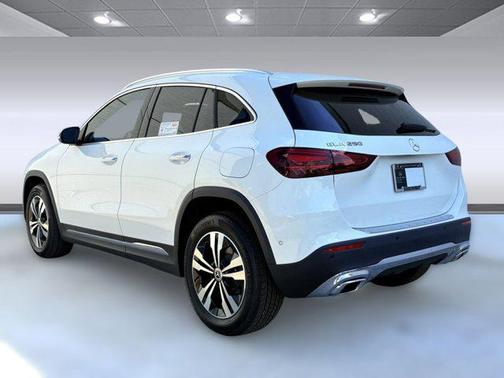 2025 Mercedes-Benz GLA 250 4MATIC