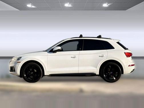 Ibis White 2019 Audi Q5 2.0T Premium Plus