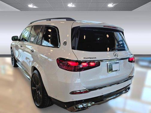 2025 Mercedes-Benz Maybach GLS 600 4MATIC