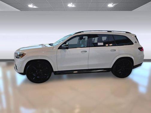 2025 Mercedes-Benz Maybach GLS 600 4MATIC