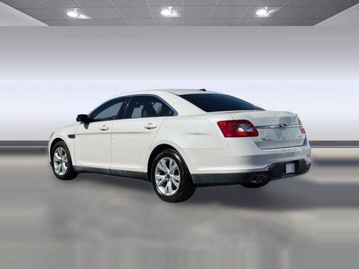 2011 Ford Taurus SEL