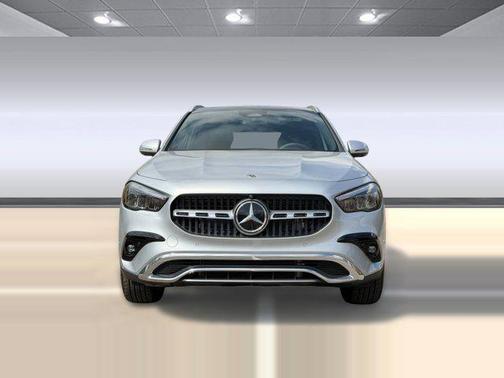 Cirrus Silver Metallic 2026 Mercedes-Benz GLA 250 4MATIC