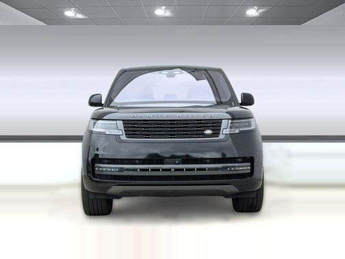 Black 2023 Land Rover Range Rover P530 SE