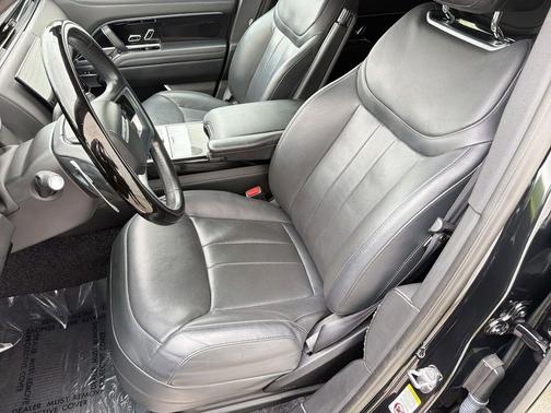 Black 2023 Land Rover Range Rover P530 SE