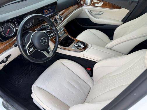 2019 Mercedes-Benz E-Class 4MATIC