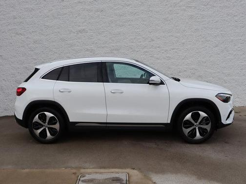 2025 Mercedes-Benz GLA 250 4MATIC