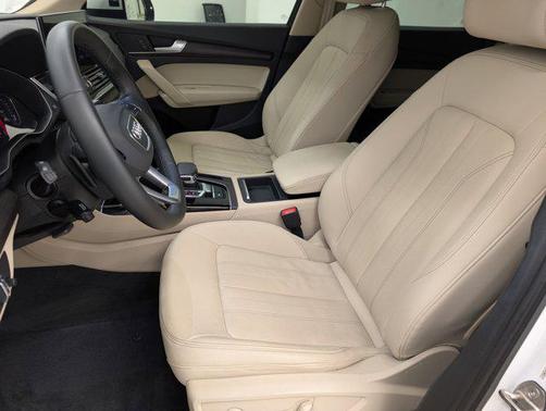 2021 Audi Q5 45 Premium
