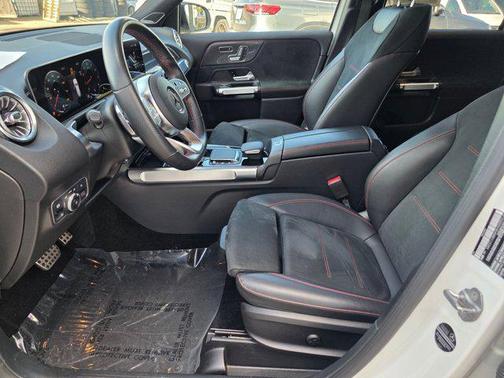 2021 Mercedes-Benz GLB 250 4MATIC