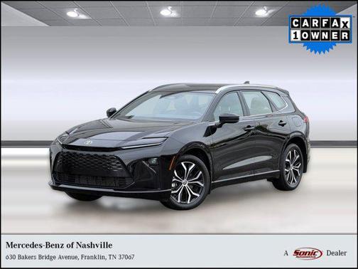 2025 Toyota Crown Signia XLE