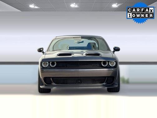 Granite Pearlcoat 2023 Dodge Challenger SRT Hellcat